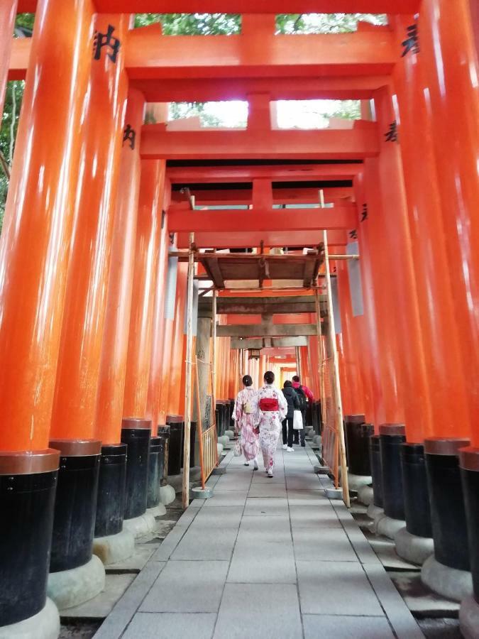 Kter\u00E9 jsou ty nejlep\u0161\u00ED hotely v\u00A0okol\u00ED atrakce Fushimi Inari-taisha Shrine? Kjóto Exteriér fotografie